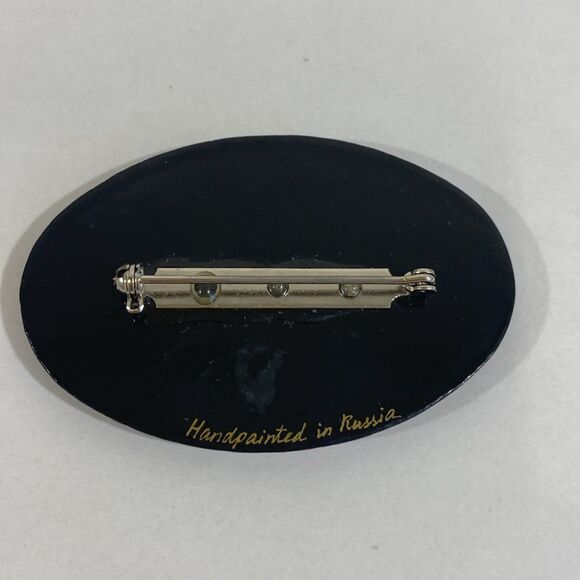 Vintage Handpainted Russian Miniature Scene Landscape Brooch With House 2.5” - Picture 2 of 6